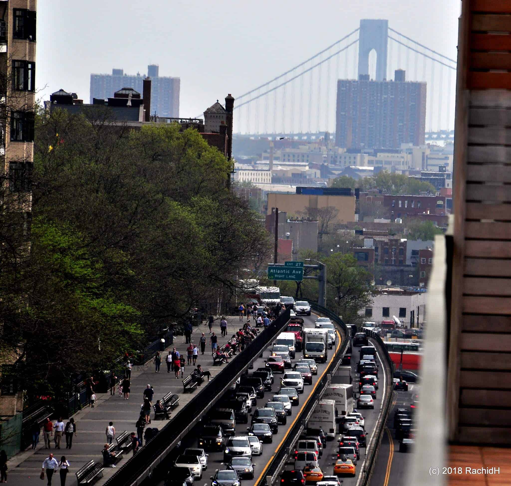Brooklyn Queens Expressway, New York's triplecantilever highway